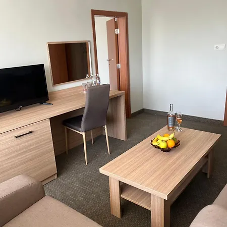 Relax Coop 2* 보네슈타 보다