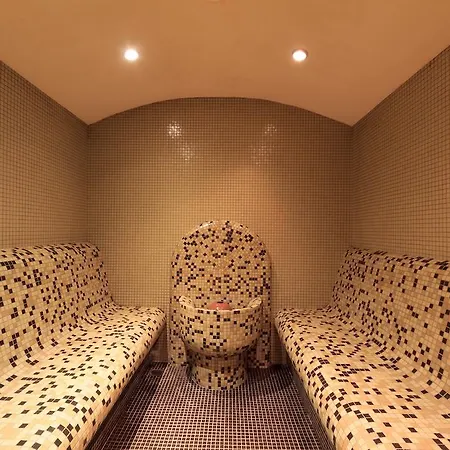 Relax Coop 보네슈타 보다