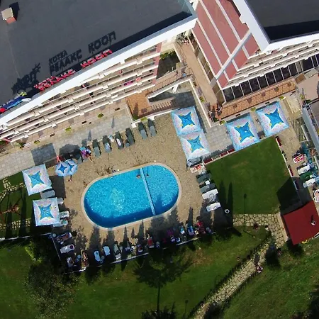 Relax Coop 호텔 2*