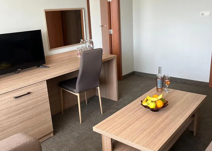 релакс кооп 2* Вонеща вода