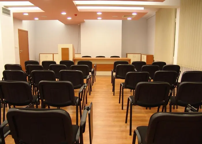 релакс кооп Хотел 2*