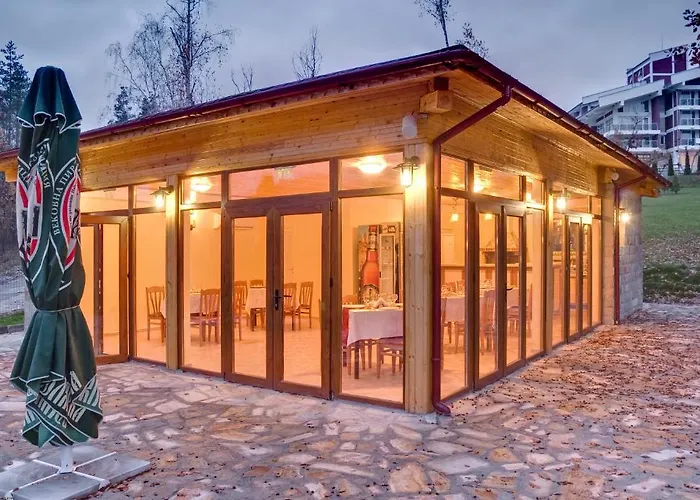 релакс кооп 2* Вонеща вода