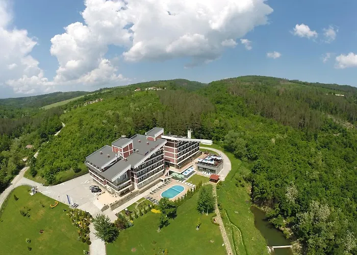 релакс кооп Хотел