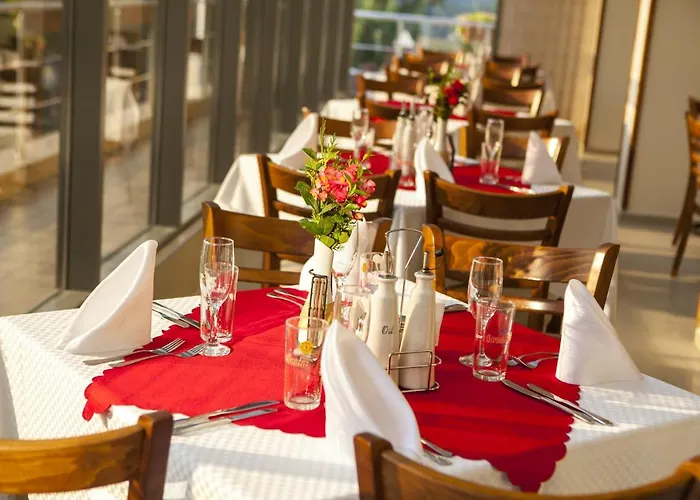 релакс кооп Хотел